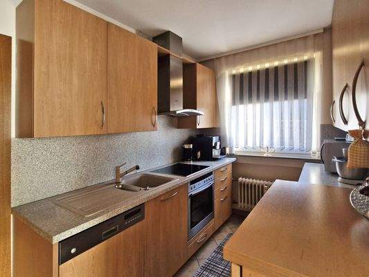 Gepflegte Einbauküche