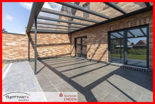 Terrasse mit Überdachung