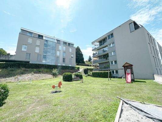 Außenansicht Spielplatz