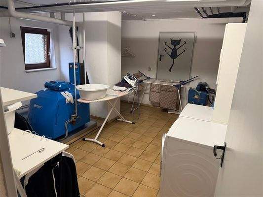 Heizraum und Waschküche UG