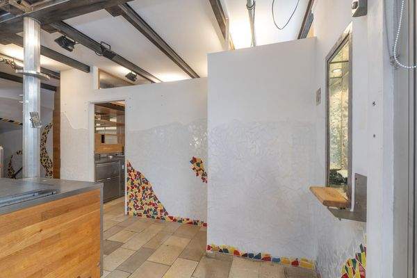 Gastraum - Trennwand kann entfernt werden