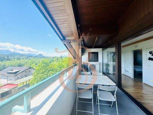 Loggia mit Panoramablick