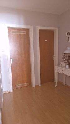 Eingang Badezimmer und Gäste-W