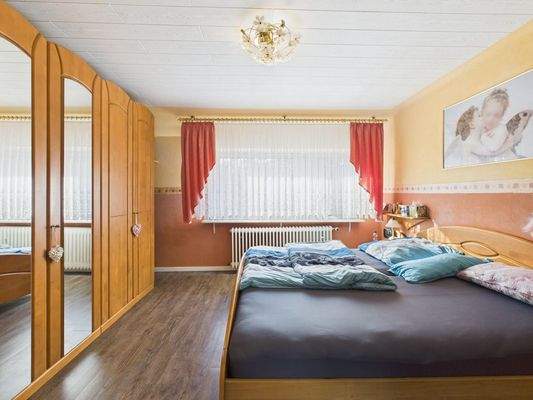 Schlafzimmer OG