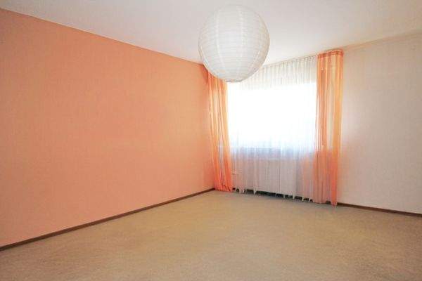 Schlafzimmer / Erdgeschoss