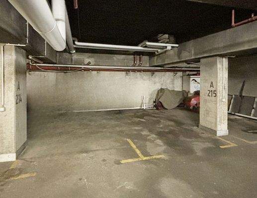 03-Stelllplatz 214-215.jpg