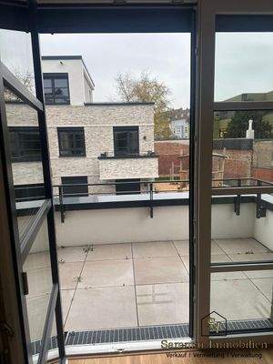 80883ead-26d9-45c9-a64b-532ea288b2bb