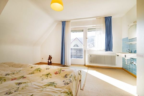 Zimmer 2 OG