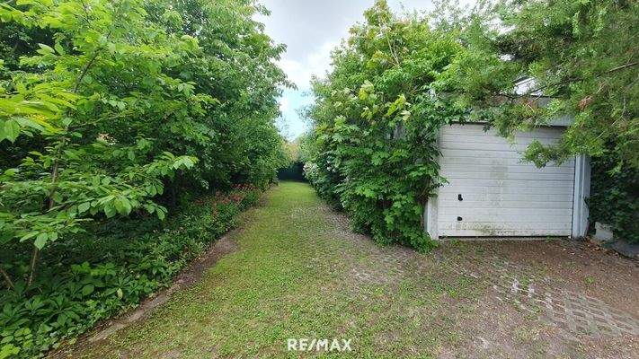 1. Grundstück mit Scheune