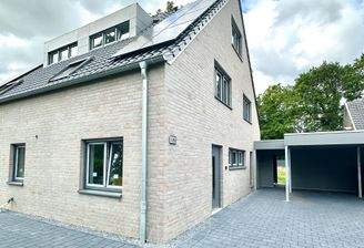 DREIZLER-Immobilien-Muenster-Ansicht-Carport