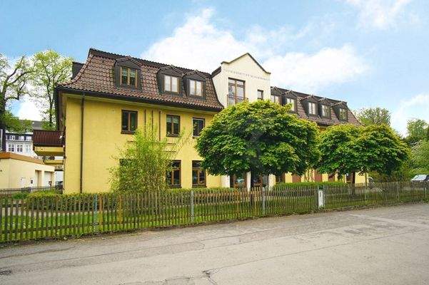 Ansicht Straßenseite neu