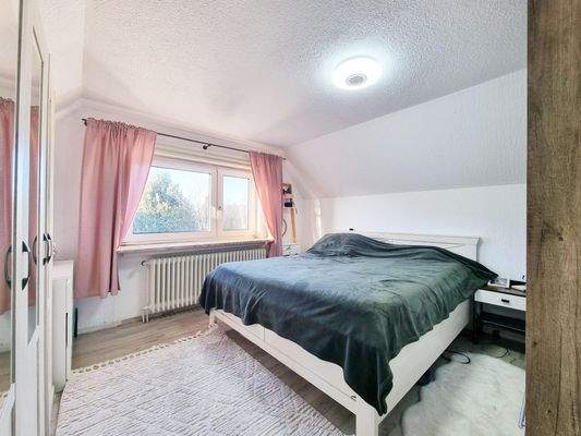 Schlafzimmer DG Haus 1