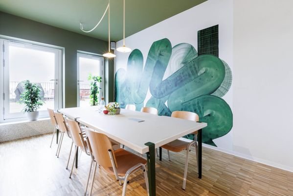 THE FIZZ-Frankfurt-Kitchen-B 2.jpg