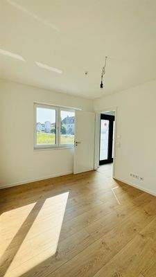 EG. Zimmer -/ Gäste