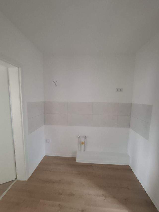 Renovierte 2 Raum Wohnung in Oberhohndorf Zwickau ab sofort zu vermieten - Photo 3