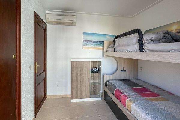 zweites Schlafzimmer  ...