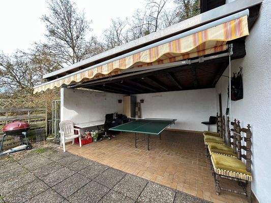 Überdachte Terrasse