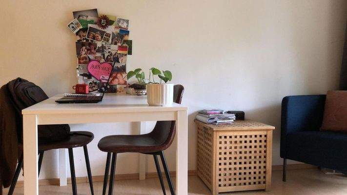 Wohnbereich, alter Boden