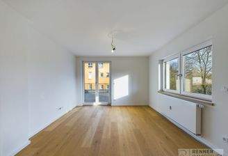 CAM02915G0-PR0050-STILL009