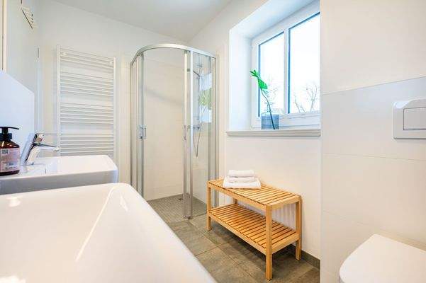 Duschbad 1 mit Fenster