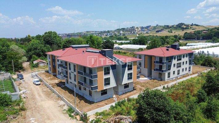 Apartments in a Complex Close to Daily Amenities in Yalova
