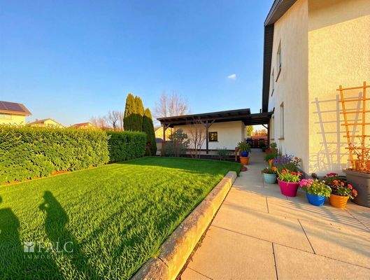 Terrasse - (mit KI verschönert)