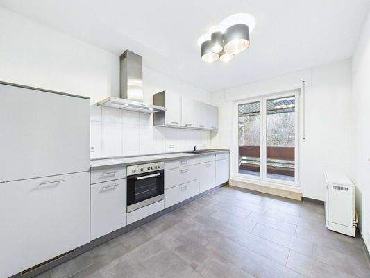 Gepflegte Wohnung mit 2 Balkone in Wallerfangen