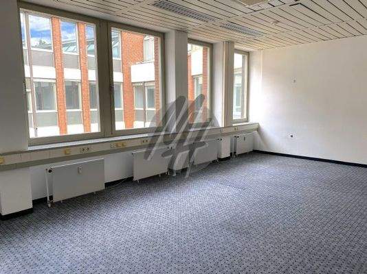 INFOS UNTER: 06171-586000