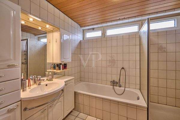 Tageslichtbad der Einliegerwohnung