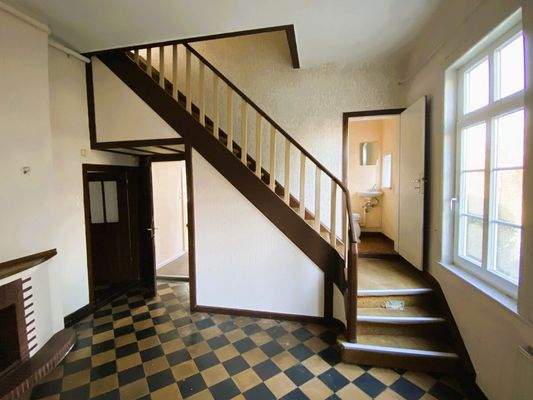 Diele mit Treppenaufgang