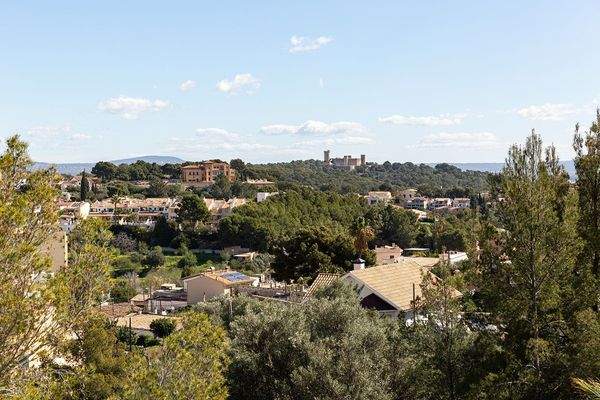Aussicht bis zum Schloss Bellver