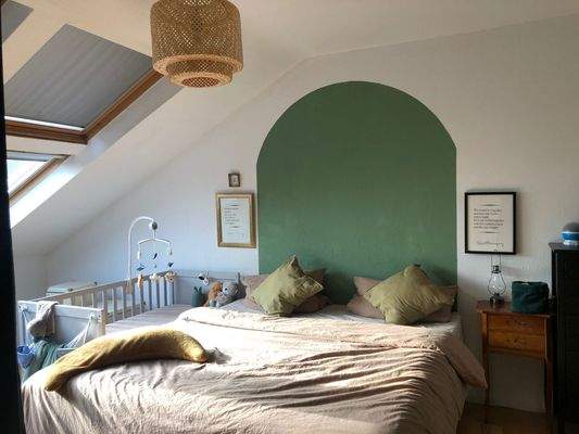 Schlafzimmer zum Innenhof1