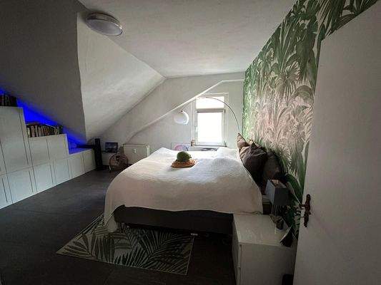 6. Schlafzimmerbild 2