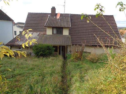 Hausansicht vom Garten