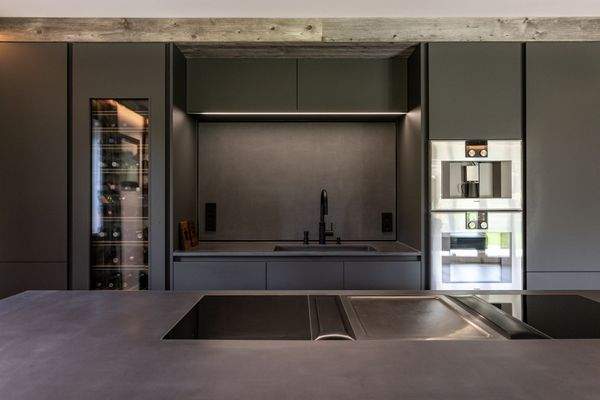 Hochwertige Einbauküche