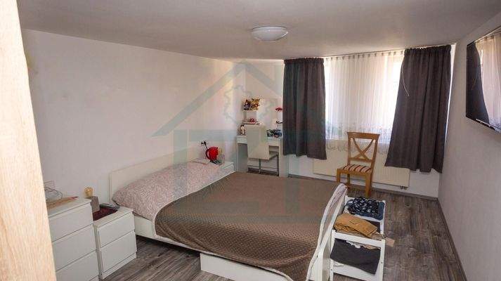 Schlafzimmer 2  Wohnung OG