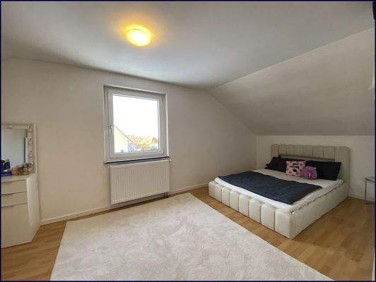 Schlafzimmer Dachgeschoss