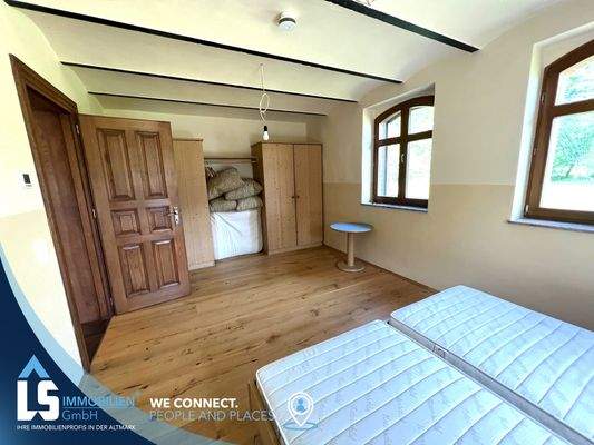 0EFDC417-7461-48DB-9430-CF2125F72C31