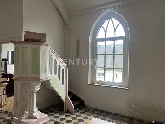 Kanzel im Wohnzimmer