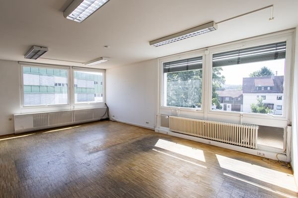 Großer Büroraum - OG