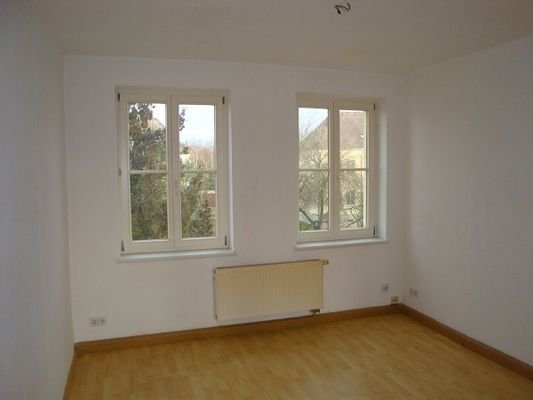 Wohnzimmer - Blick zum Fenster