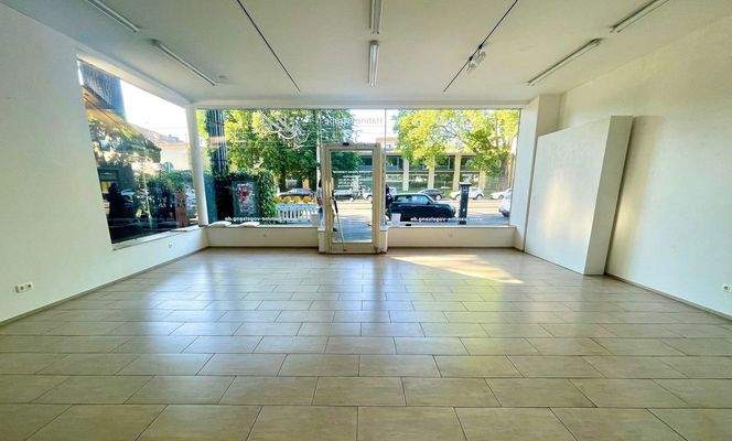 Verkaufsraum-Ausstellung