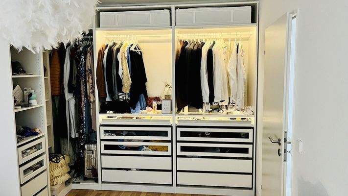 Schlafzimmer Schrank