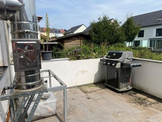7 Terrasse + Hof