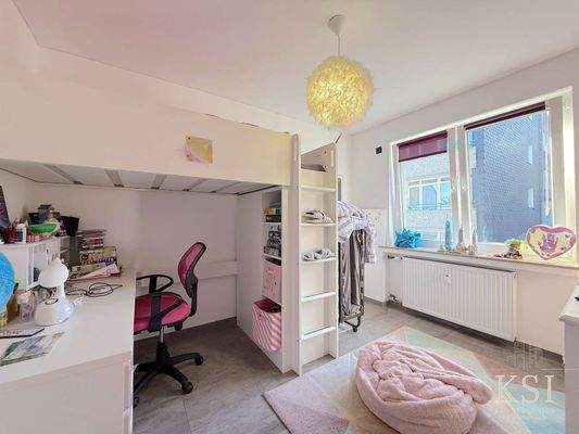 1. OG - Kinderzimmer 2 A2