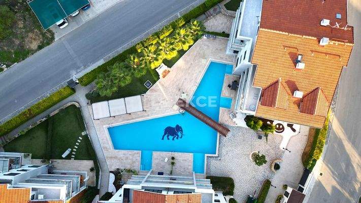Furnished 2 Bedroom Garden Apartment in a Complex with Pool in Belek