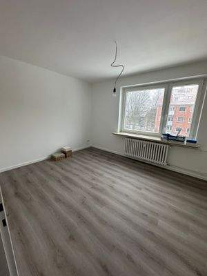 Zimmer andere Seite.jpeg