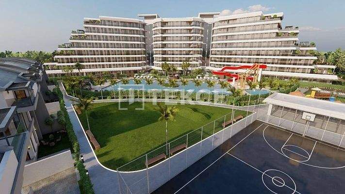 Apartments with Swimming Pool and Aquapark in Antalya Altintas