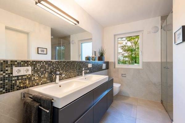 Zeitlose elegante Bäder