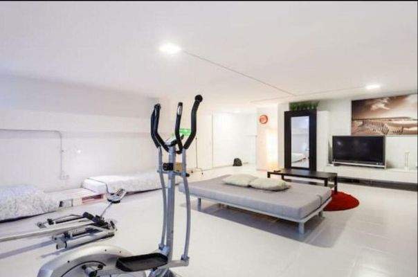 333dbb3c-48a7-4604-9aec-7ef25b6e3924